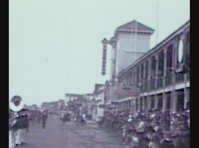 Thumbnail image for Hampton 1938 Parade Beach